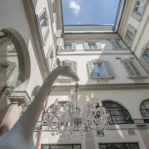 **** Hotel Indigo - Corso Monforte By Ihg Italie