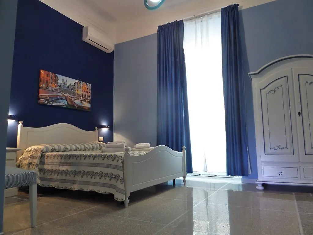 325 Rooms Ai Fori Rom 2*,